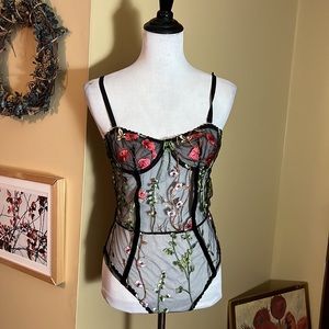 Embroidered Vibrant Flowers on Black Mesh size Medium Underwire Stretchy NEW